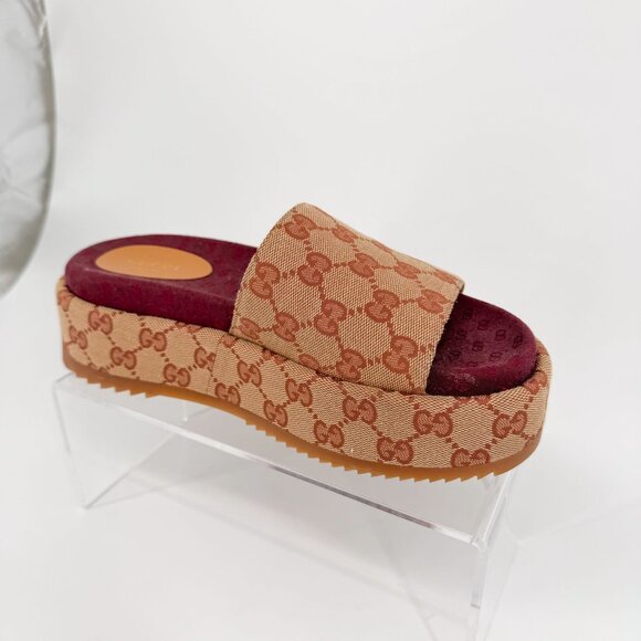Gucci Angelina Beige GG Logo Canvas Platform Slide Sandals Size 38 US 8 Women's - Picture 11 of 15